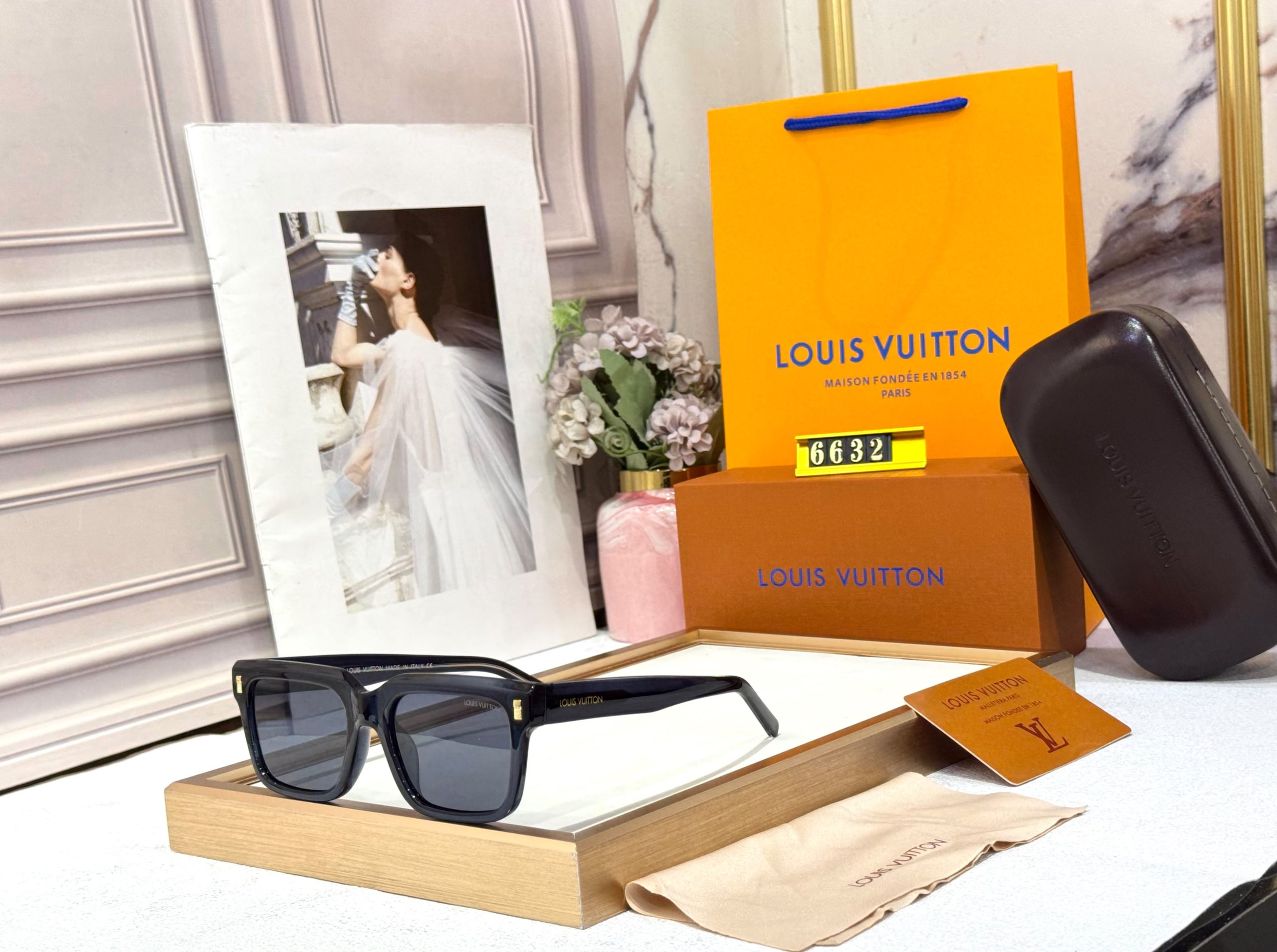 Men's sunglasses