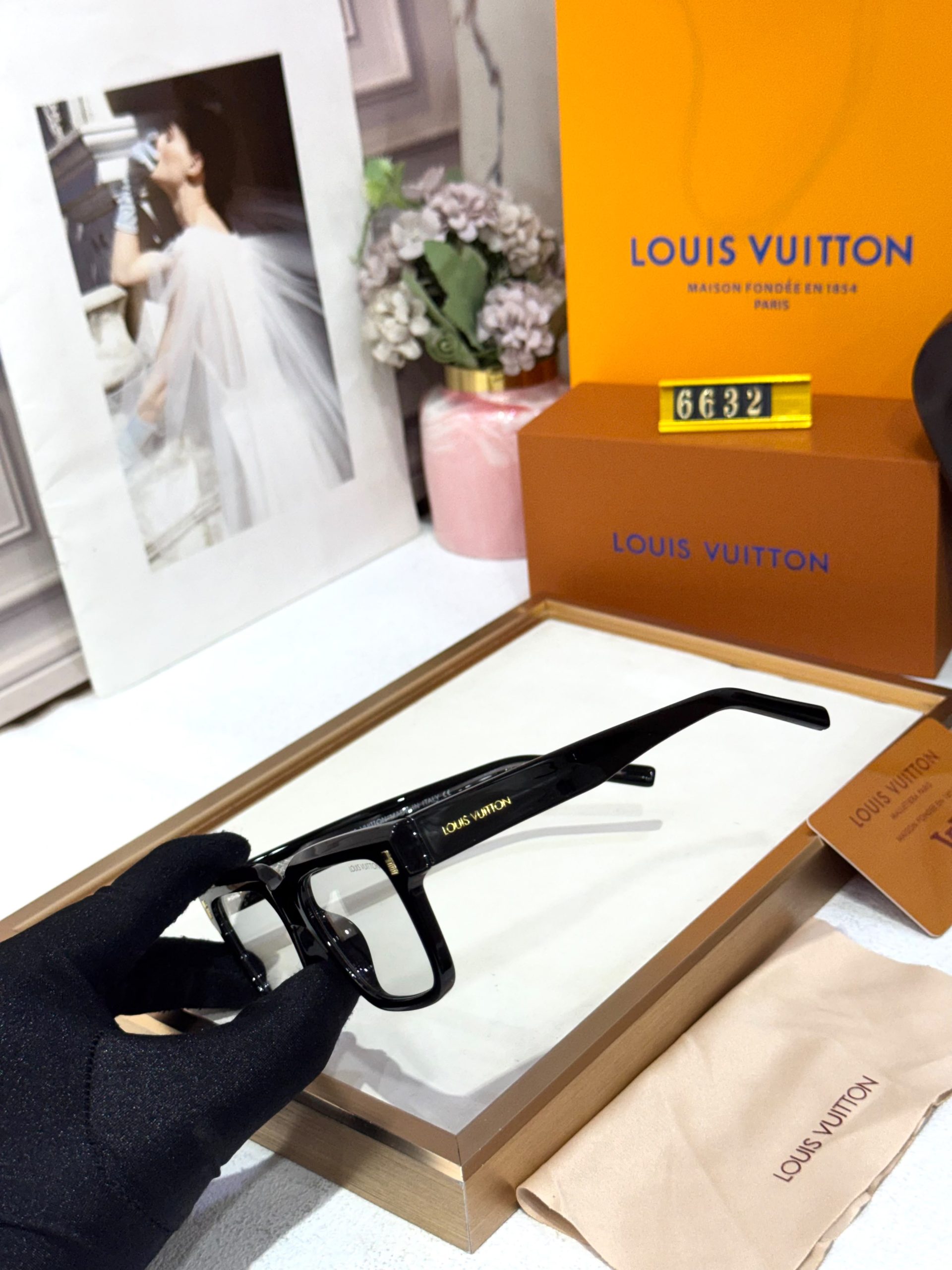 Men's sunglasses