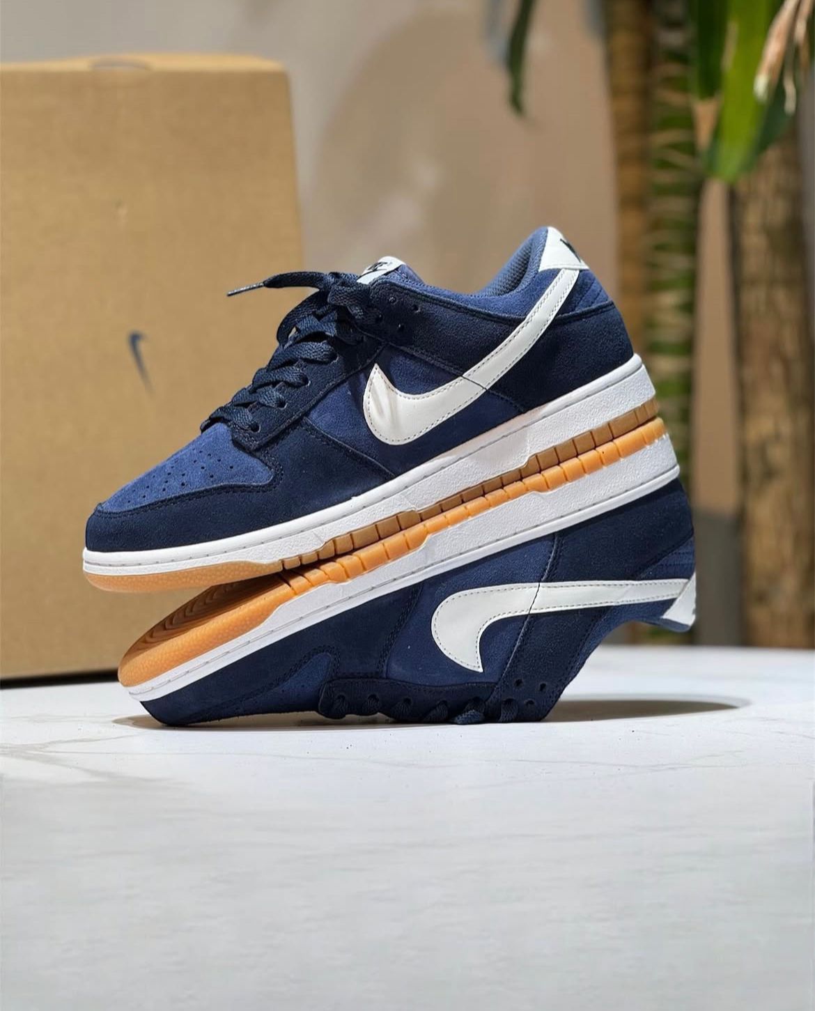 Men's shoes