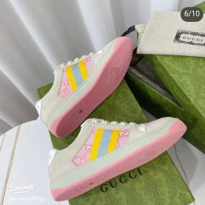 Women's shoes