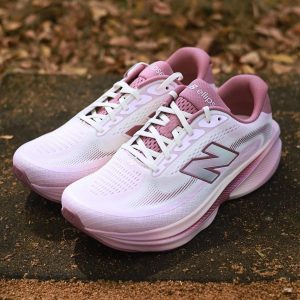 Women's shoes