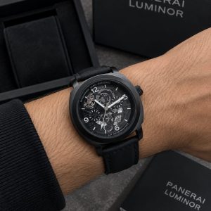 Men's watch