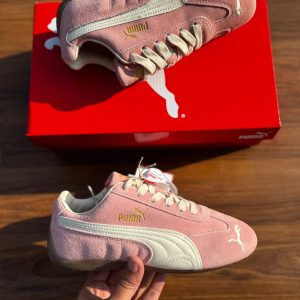 Women's shoes