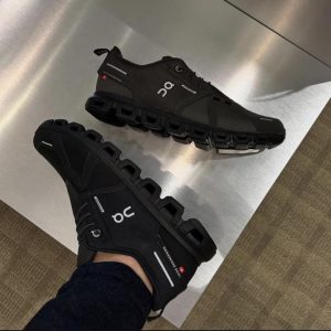 Men's shoes
