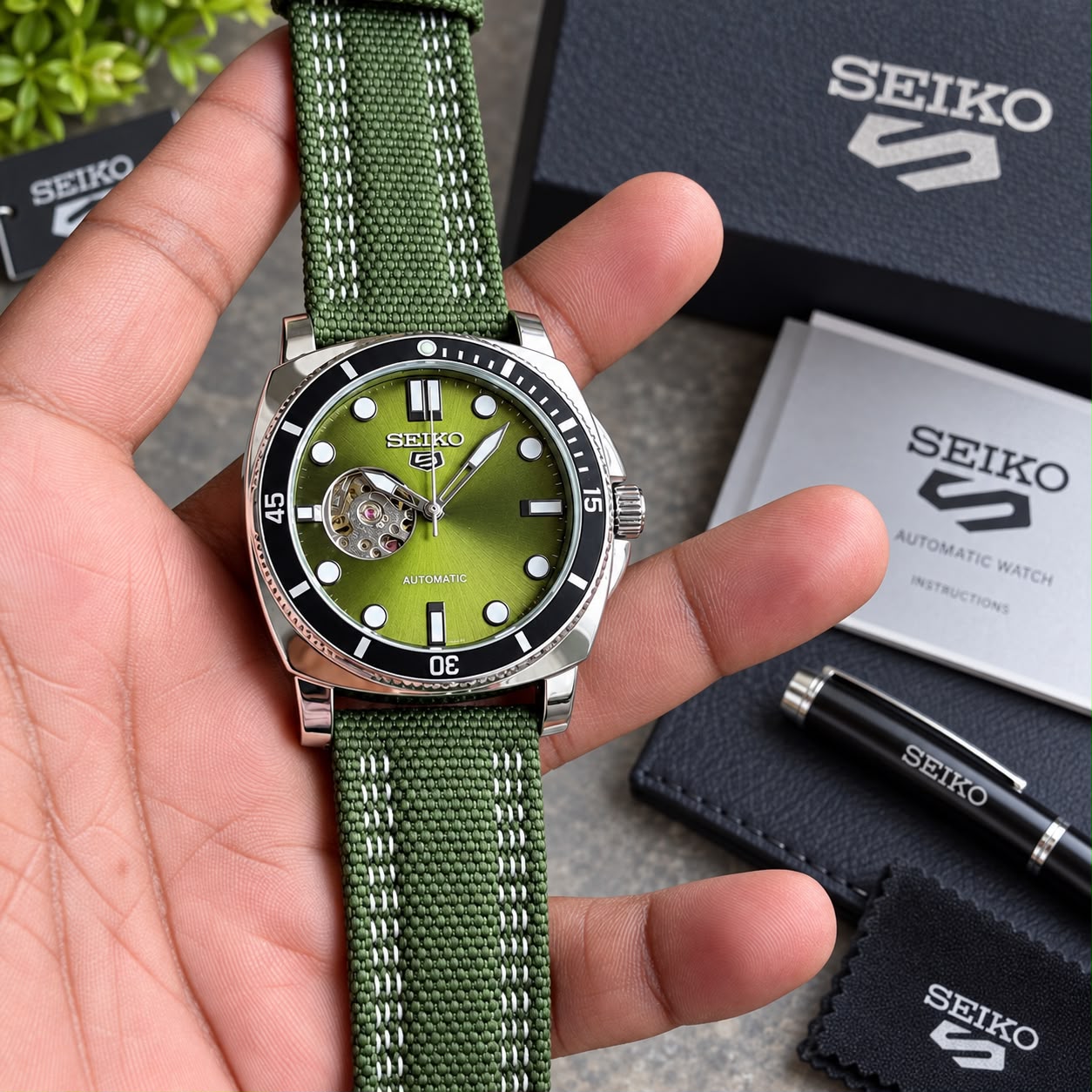 Men's watch