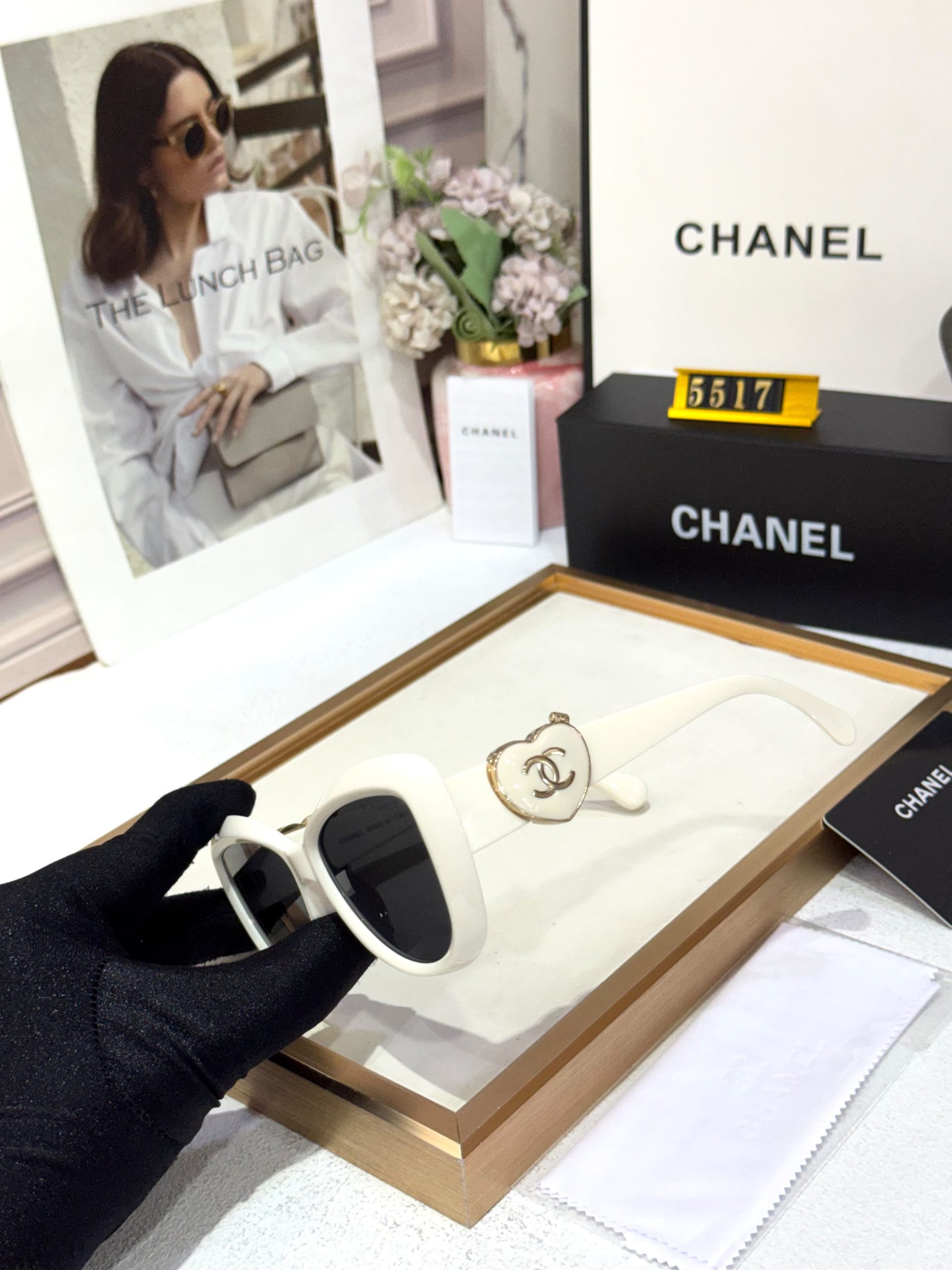 Women's sunglasses