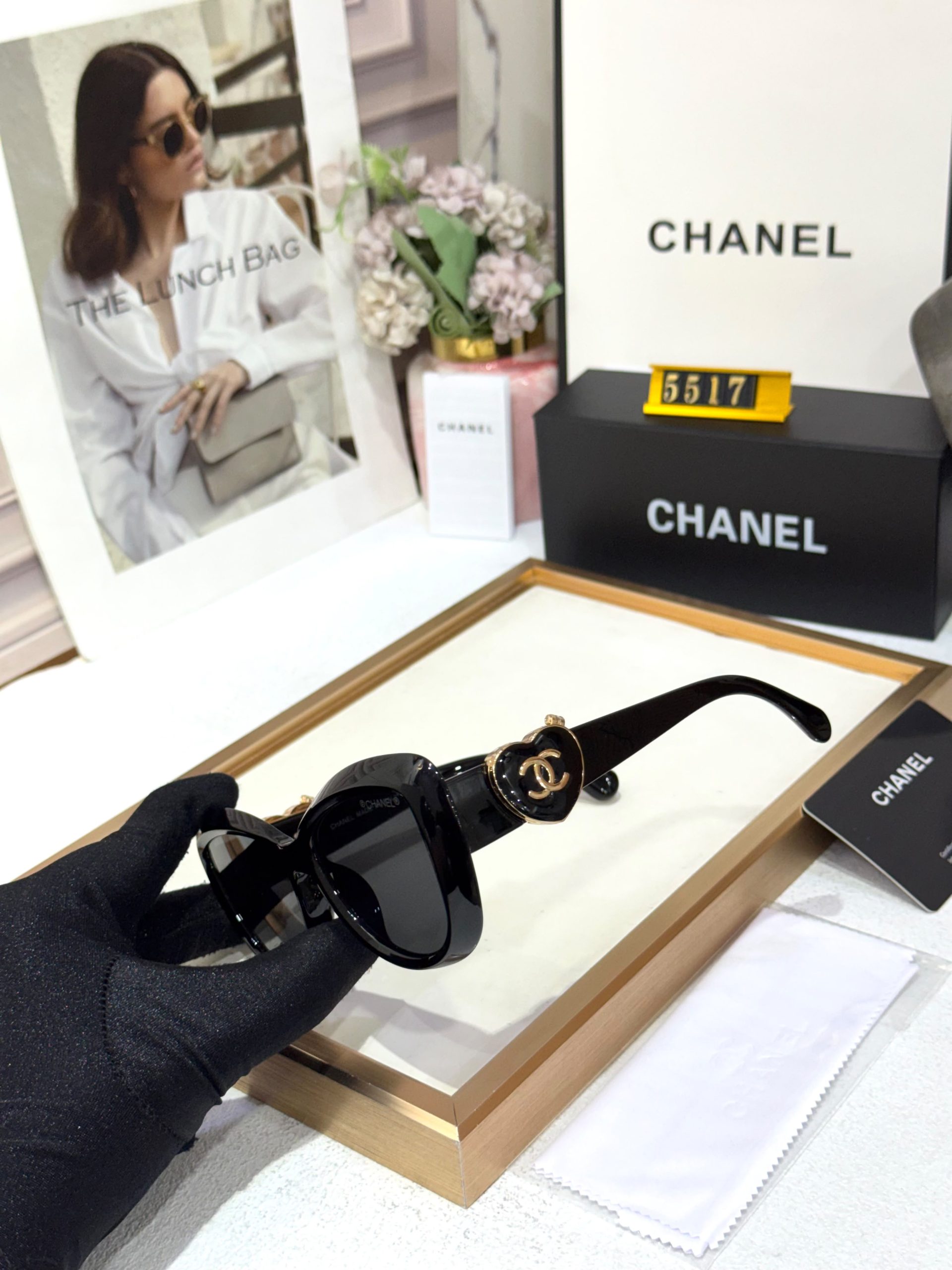Women's sunglasses