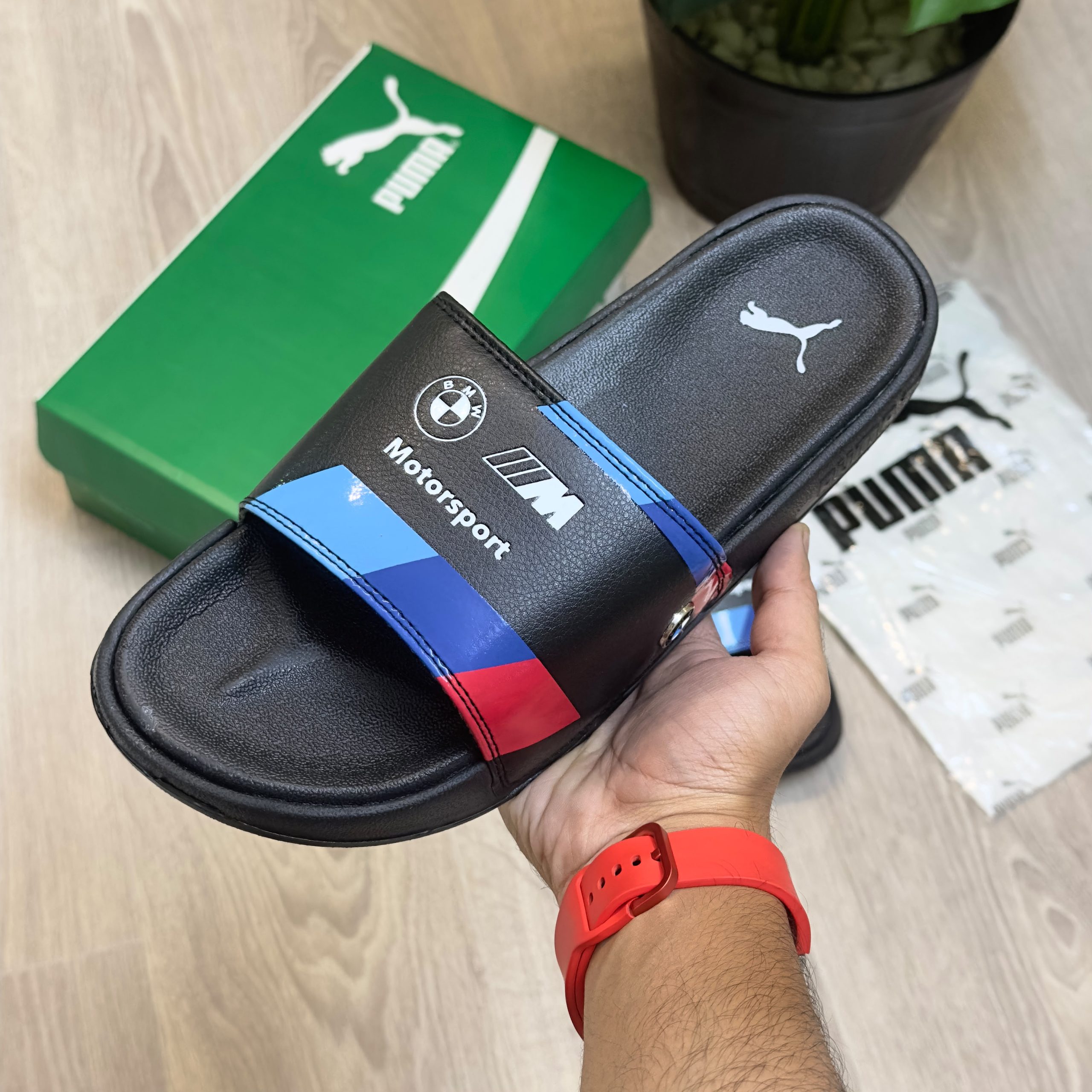 Men's slide