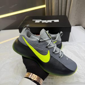 Men's shoes