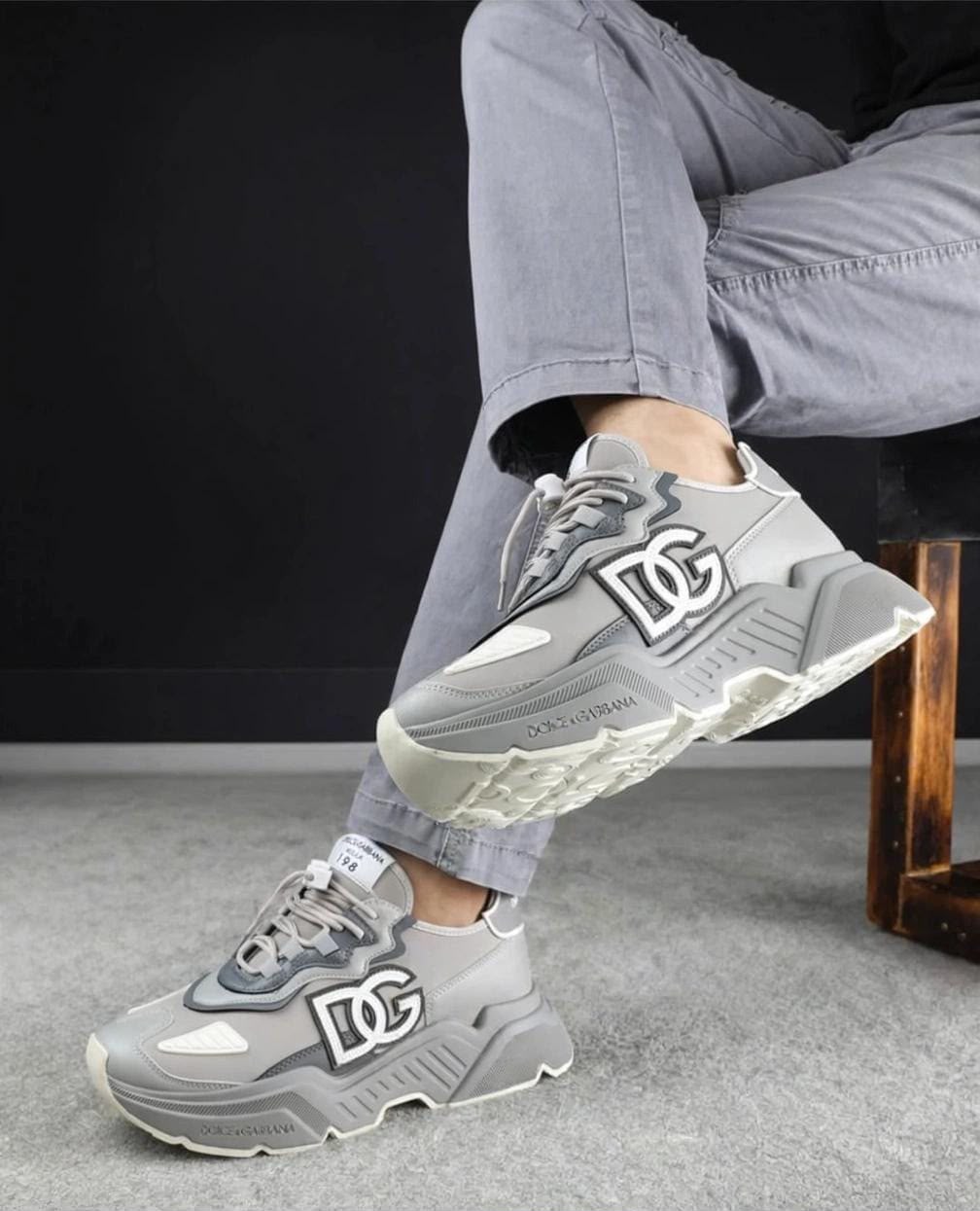 Men's shoes