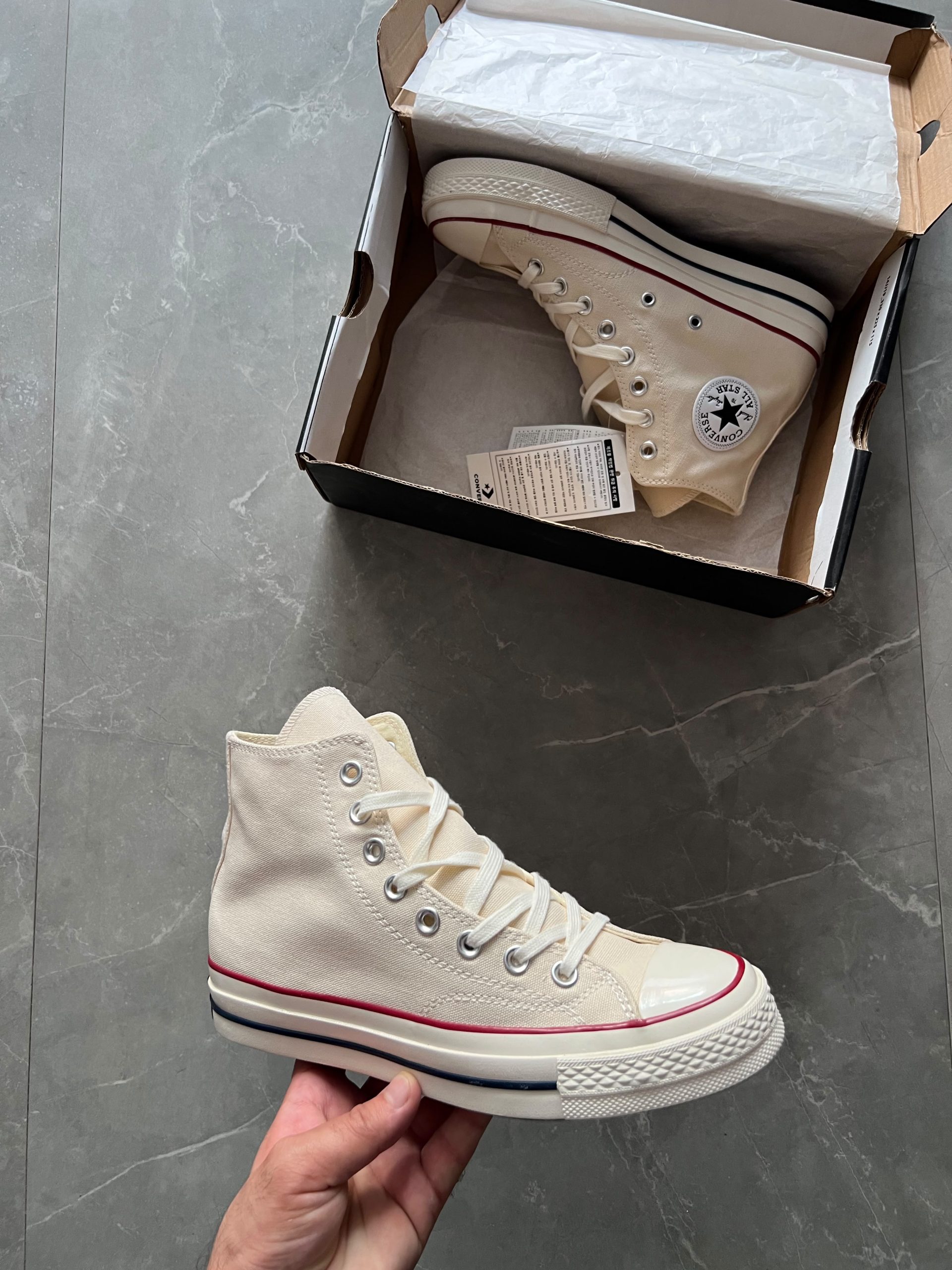 Men's shoes
