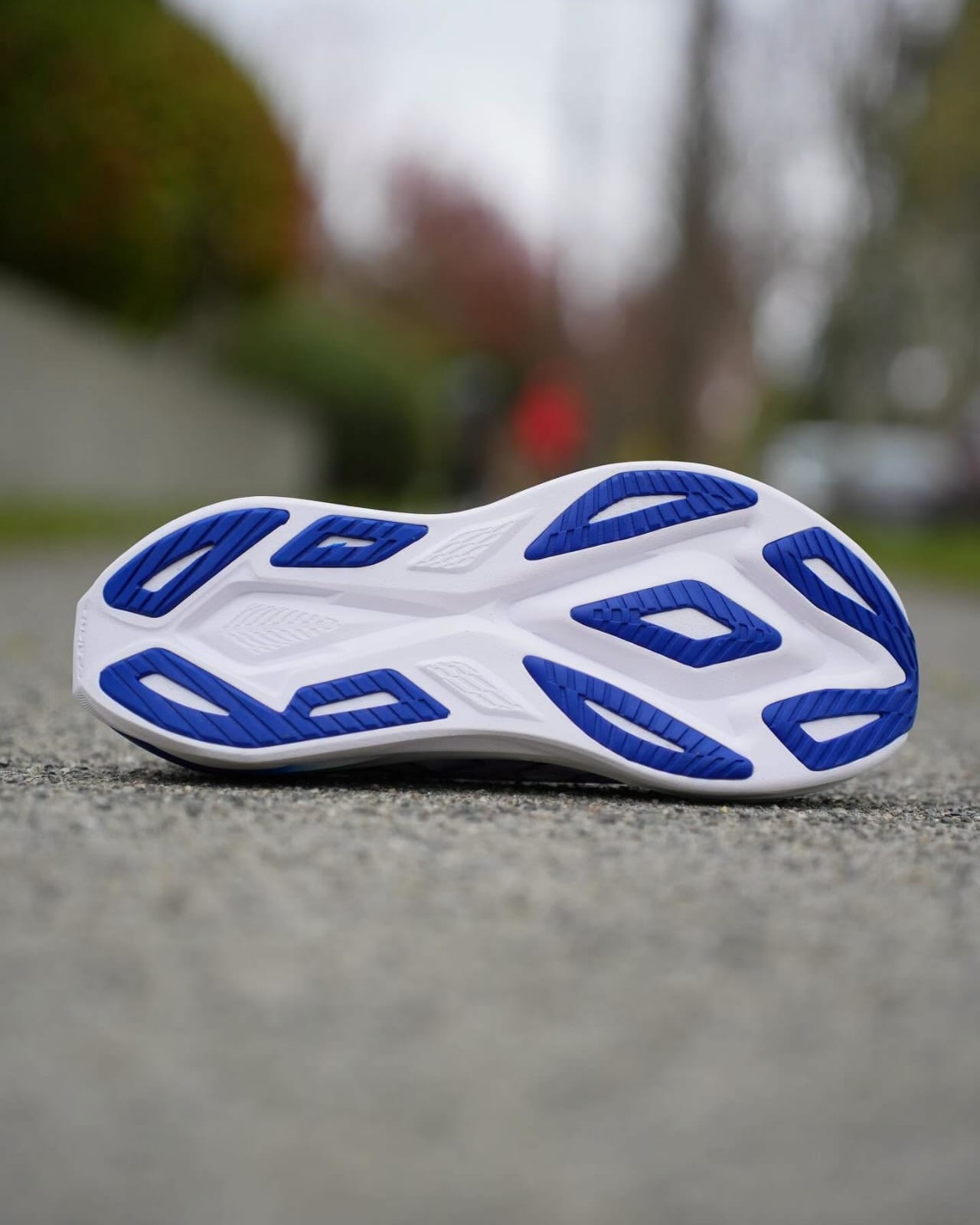 Men's shoes